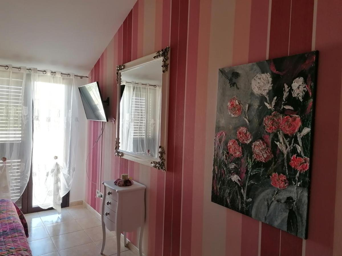 Gmb Villa Rosy Gela Eksteriør bilde